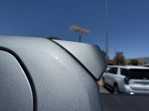 Used 2024 GMC Sierra 1500 AT4X AWD/4WD image 9