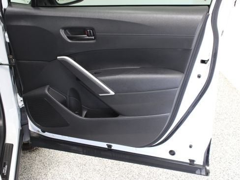 Certified 2024 Toyota Corolla Cross AWD Hybrid image 32