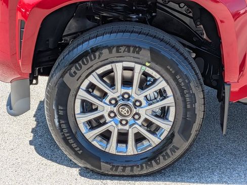 New 2026 Toyota Tacoma Limited AWD/4WD image 15