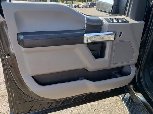 Used 2016 Ford F150 XLT w/ Equipment Group 301A Mid image 12