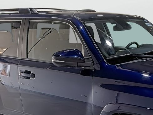 Used 2021 Toyota 4Runner TRD Off-Road Premium image 15