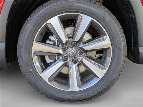 New 2025 Honda Pilot Touring image 10