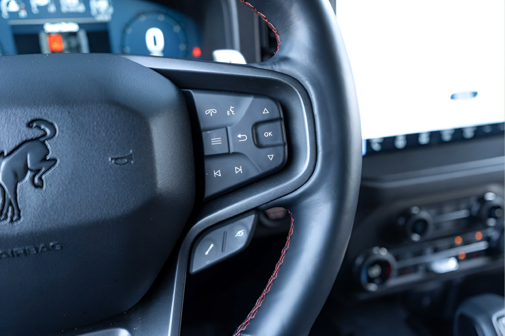 Used 2025 Ford Bronco Raptor AWD/4WD image 23