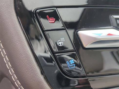 Used 2022 Ford Explorer Platinum w/ Equipment Group 601A image 26