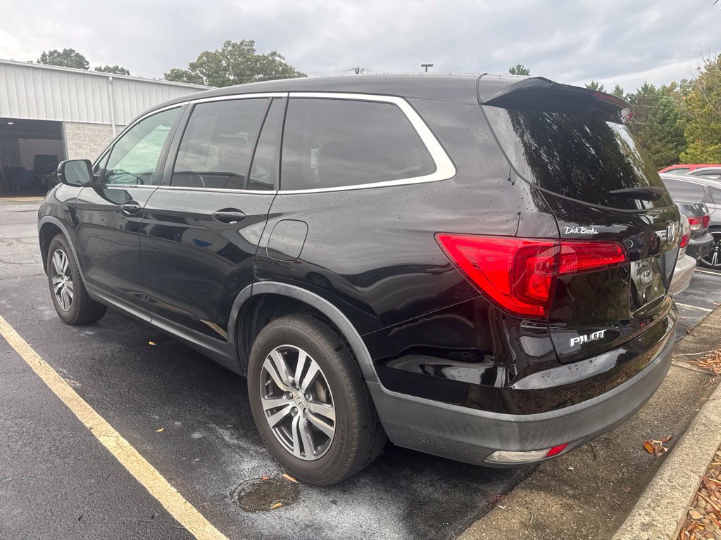 Used 2017 Honda Pilot EX-L image 4