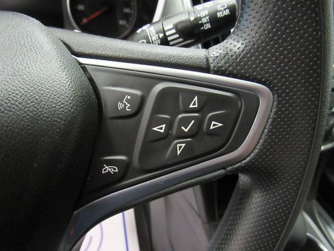 Used 2022 Chevrolet Equinox LS w/ LS Convenience Package AWD/4WD image 34