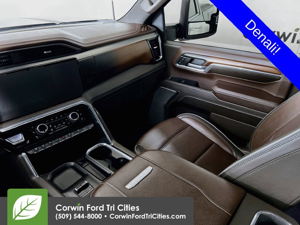 Used 2024 GMC Sierra 2500 Denali w/ Technology Package AWD/4WD image 27