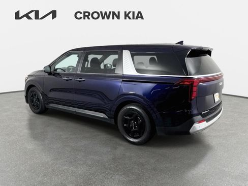 Certified 2025 Kia Carnival FWD image 7