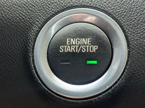 Used 2024 GMC Terrain SLE AWD/4WD image 26