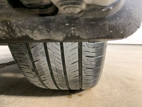 Used 2023 Toyota Camry SE w/ Convenience Package image 35