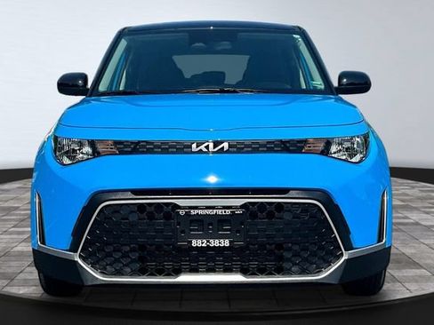 Certified 2025 Kia Soul S FWD image 2