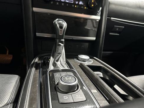 Used 2024 INFINITI QX80 Luxe image 25