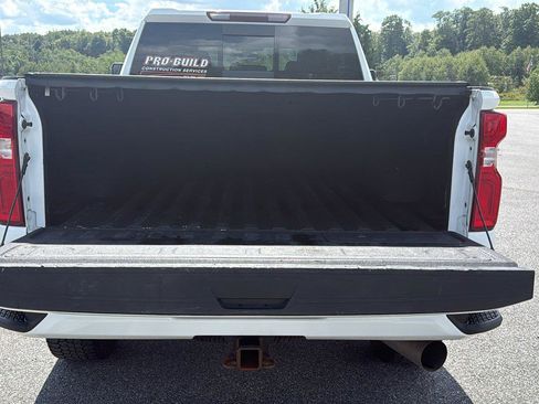 Used 2021 Chevrolet Silverado 2500 LTZ w/ Z71 Chrome Sport Edition AWD/4WD image 13