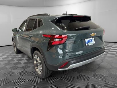 New 2026 Chevrolet Trax LT w/ Driver Confidence Package