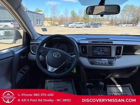 Used 2015 Toyota RAV4 XLE image 29