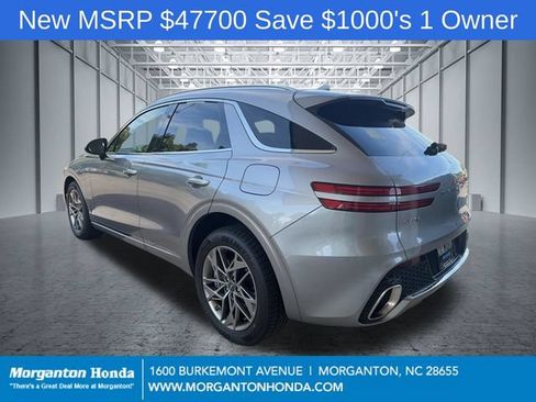 Used 2025 Genesis GV70 2.5T AWD/4WD image 7