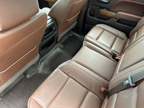 Used 2019 Chevrolet Silverado 2500 High Country w/ Duramax Plus Package AWD/4WD image 12
