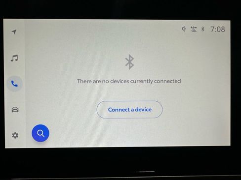 Used 2025 Toyota Camry SE image 28