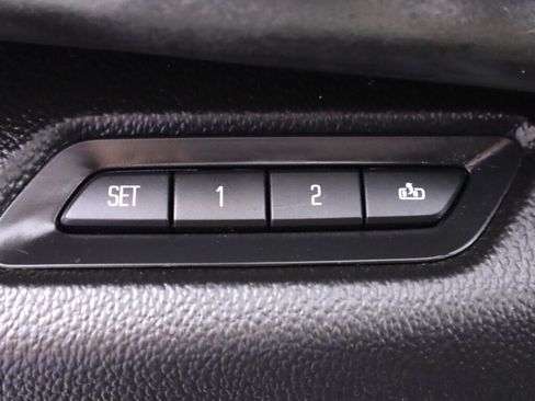 Used 2016 Cadillac Escalade ESV Platinum AWD/4WD image 27