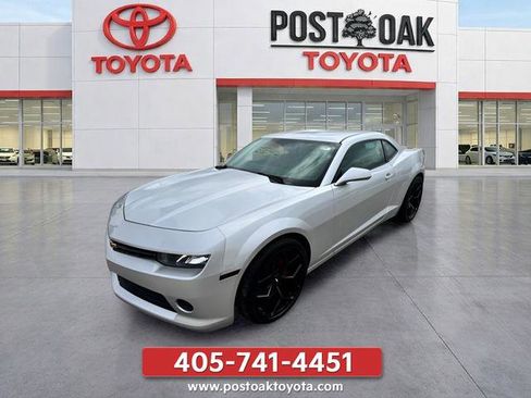 Used 2015 Chevrolet Camaro LS RWD image 15