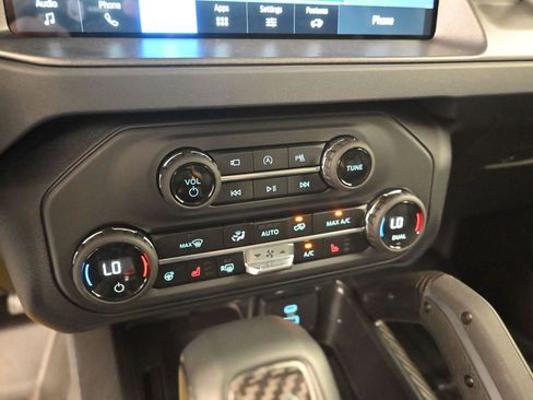 New 2025 Ford Bronco Raptor w/ Interior Carbon Fiber Pack AWD/4WD image 22