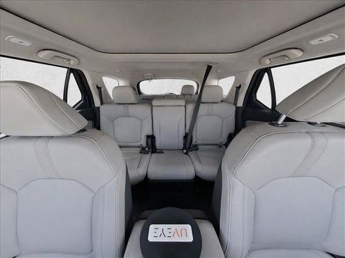 Used 2023 Honda Pilot Touring image 22