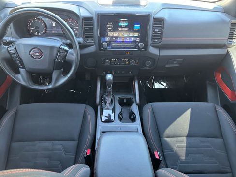 Certified 2022 Nissan Frontier Pro-X image 17