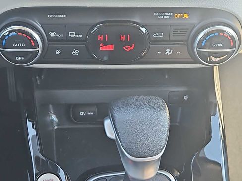 Used 2022 Kia Soul S image 16