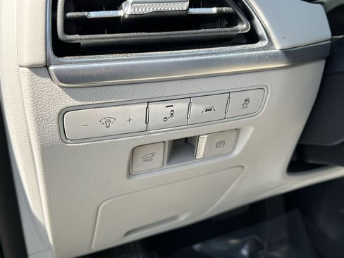 Used 2022 Hyundai Palisade Calligraphy image 34