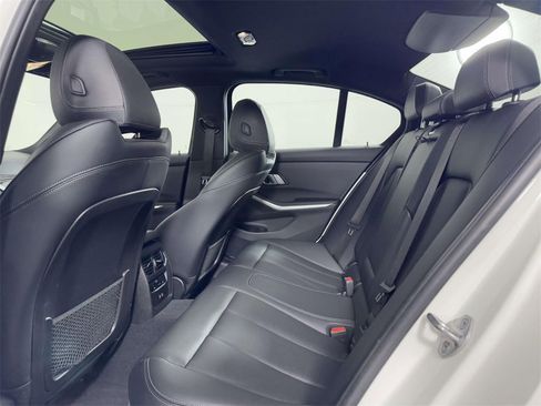 Used 2023 BMW 330i xDrive Sedan w/ Driving Assistance Package image 33