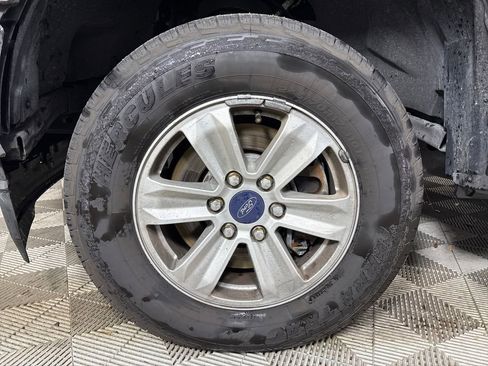 Used 2018 Ford F150 XLT RWD image 13