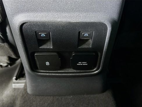 Used 2023 Ford Bronco Outer Banks AWD/4WD image 25