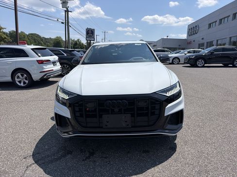 Certified 2023 Audi SQ8 Prestige w/ Prestige Package AWD/4WD image 2