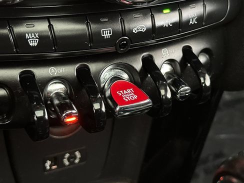 Used 2017 MINI Cooper S FWD image 23
