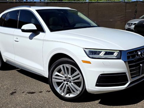 Used 2018 Audi Q5 2.0T Premium Plus w/ Premium Plus Package AWD/4WD image 1
