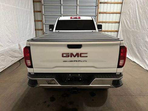 Used 2022 GMC Sierra 3500 SLE w/ SLE Convenience Package AWD/4WD image 2