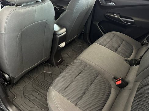 Used 2023 Chevrolet Bolt EUV LT FWD image 14