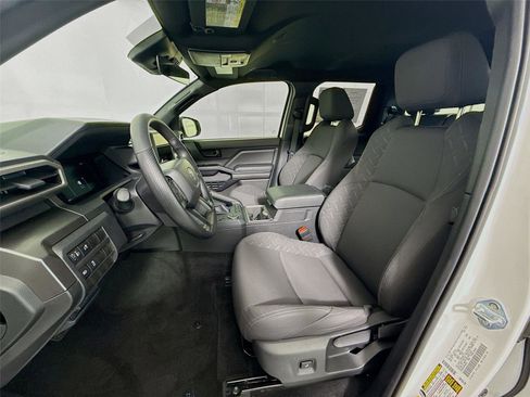 Used 2025 Toyota Tacoma SR5 image 2