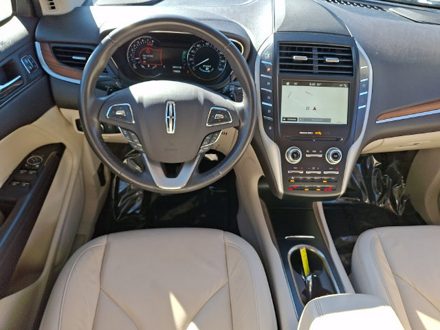 Used 2018 Lincoln MKC Select w/ Select Plus Package FWD image 11