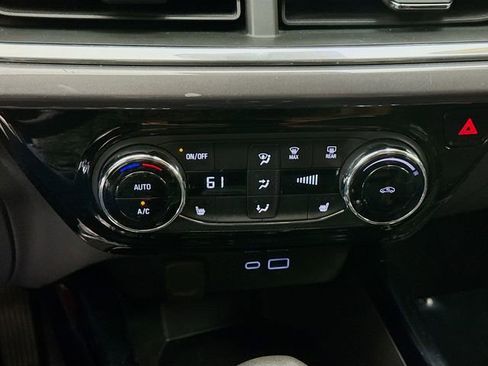 Used 2024 Chevrolet Trax ACTIV w/ Driver Confidence Package FWD image 18