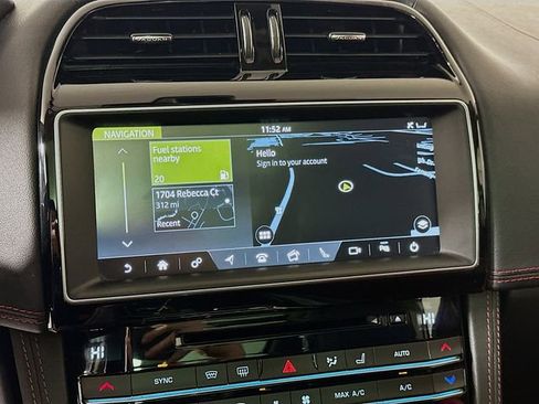 Used 2020 Jaguar F-PACE Checkered Flag image 14