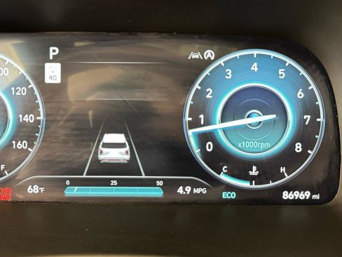 Used 2023 Hyundai Palisade SEL w/ Premium Package image 21