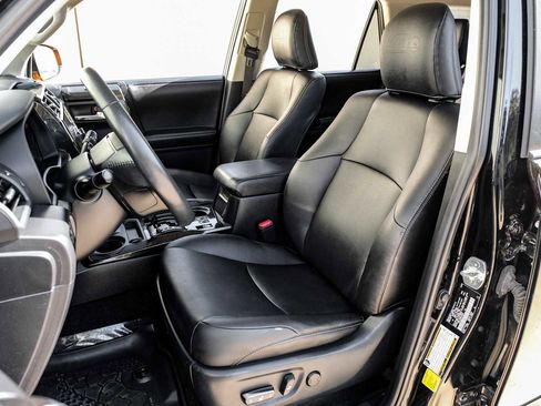 Used 2023 Toyota 4Runner 40th Anniversary SE image 35