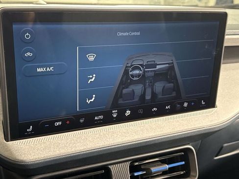 New 2026 Ford Maverick XLT w/ XLT Luxury Package AWD/4WD image 21