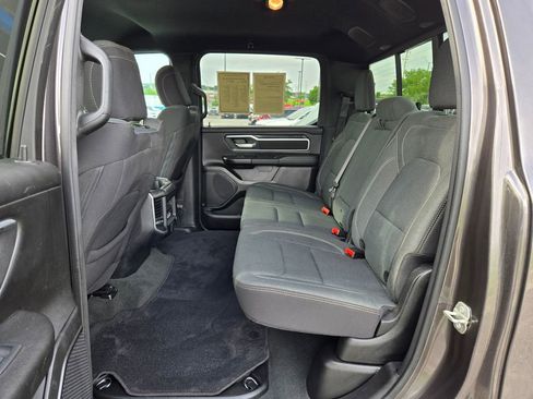 Used 2023 RAM 1500 Big Horn AWD/4WD image 30