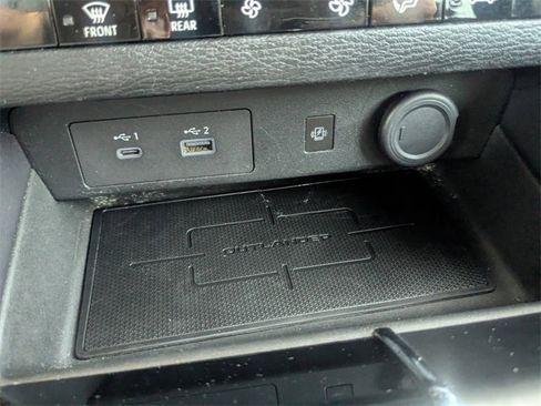 Used 2022 Mitsubishi Outlander SE image 22