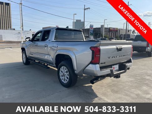 Certified 2026 Toyota Tacoma SR5 AWD/4WD image 4
