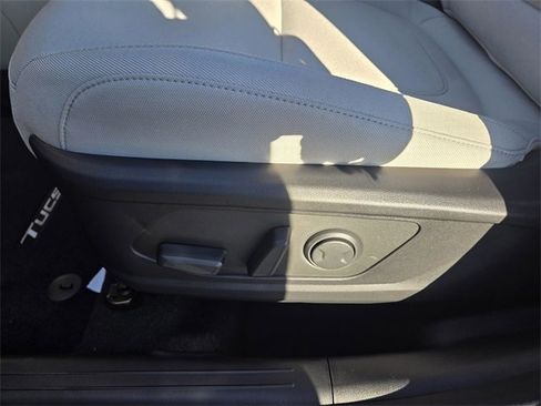 New 2026 Hyundai Tucson SEL image 16
