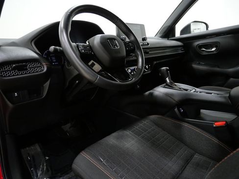 Used 2023 Honda HR-V Sport image 12
