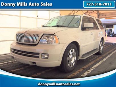Used 2005 Lincoln Navigator Luxury